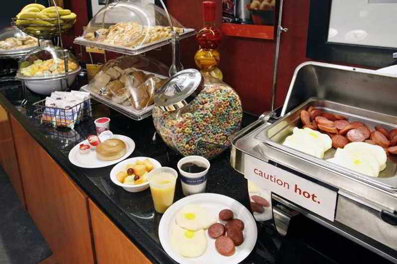 צ'יקטווואגה Hampton Inn Buffalo-Airport Galleria Mall מראה חיצוני תמונה